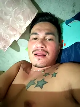 Snapshot of URHOTCUPID chatting on September 15, 2025, 4:40 pm URHOTCUPID online show from September 15, 2025, 4:40 pm