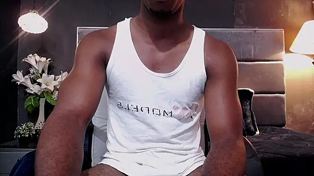 blackbignude online show from October 24, 2025, 1:46 am