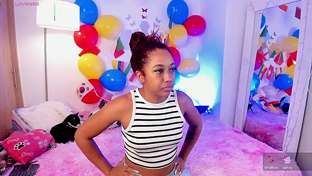 Snapshot of _Zahara_ chatting on June 20, 2026, 3:26 pm Zahara online show from June 20, 2026, 3:26 pm