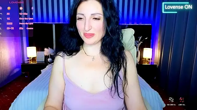 MissRossi online show from November 6, 2025, 8:21 pm