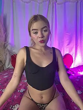 Snapshot of Miaa_rosses3 chatting on February 17, 2026, 2:08 am Miaa rosses3 online show from February 17, 2026, 2:08 am