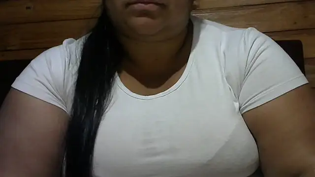 Snapshot of MARRENTINHA34 chatting on July 1, 2026, 3:34 pm MARRENTINHA34 online show from July 1, 2026, 3:34 pm