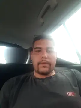 feehzungi0000 online show from February 5, 2026, 8:57 pm