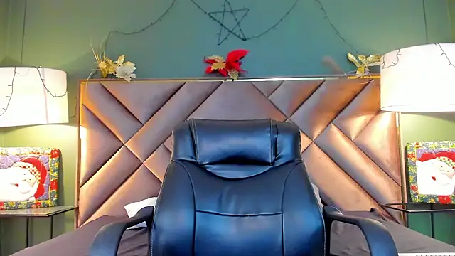 Aiden Royce online show from December 20, 2025, 3:24 am