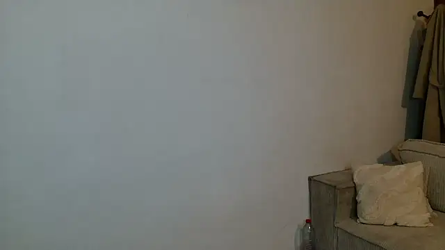 Snapshot of liloush__ chatting on September 26, 2025, 8:46 pm liloush   online show from September 26, 2025, 8:46 pm