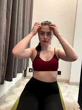 MilanaDayLi online show from October 24, 2025, 9:11 pm