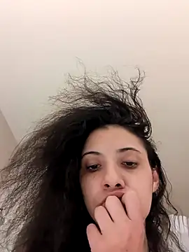 Anna-May97 online show from May 4, 2026, 8:54 am