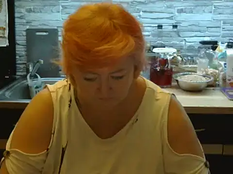 TerezaVelvet online show from November 9, 2025, 4:05 pm