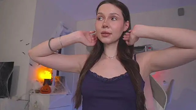 kategoodgirl online show from October 28, 2025, 8:51 am