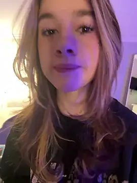 Marryme- online show from March 18, 2026, 1:36 pm