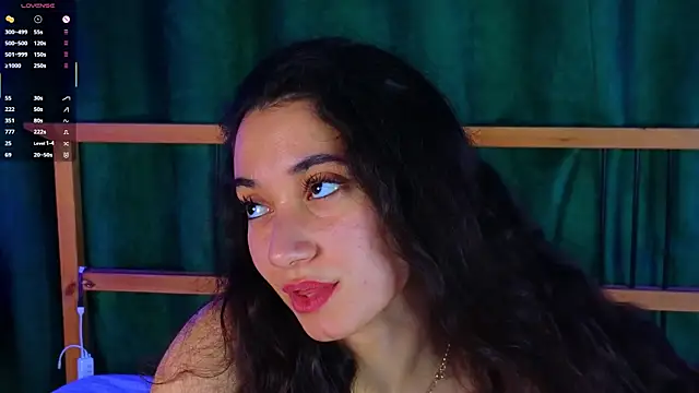 BettyMaldonado online show from November 21, 2025, 6:56 am