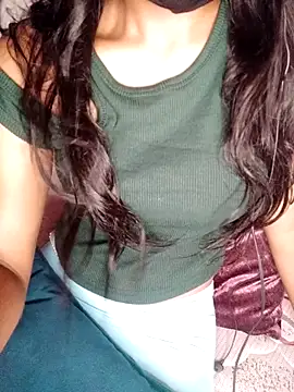 Snapshot of trending_tamizhachii chatting on October 3, 2025, 6:27 pm trending tamizhachii online show from October 3, 2025, 6:27 pm