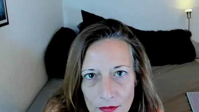 FrauMueller online show from November 29, 2025, 9:12 am