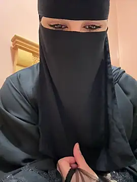  Laiali  online show from February 14, 2026, 3:42 pm