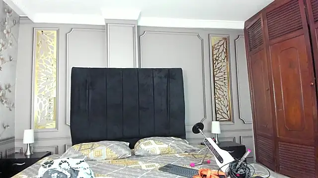 magnus serket online show from March 2, 2026, 11:39 am