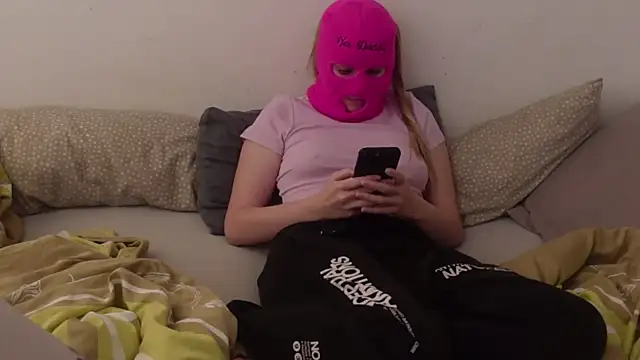 Dollfucker18cm online show from November 15, 2025, 10:04 pm