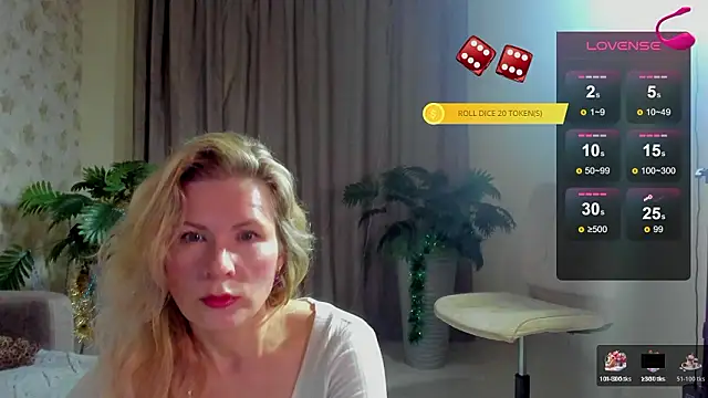 Julia Giulia online show from March 9, 2026, 8:46 pm