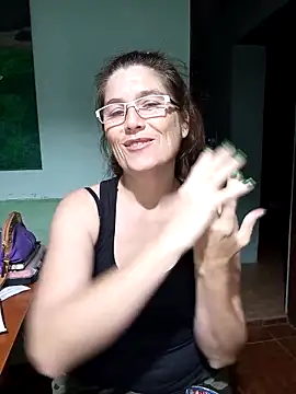 Merida2276 online show from September 30, 2025, 11:10 pm