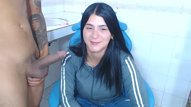 Snapshot of sensualduo chatting on February 4, 2026, 4:40 am sensualduo online show from February 4, 2026, 4:40 am