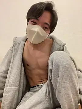 Yuma0718 online show from February 13, 2026, 11:39 am