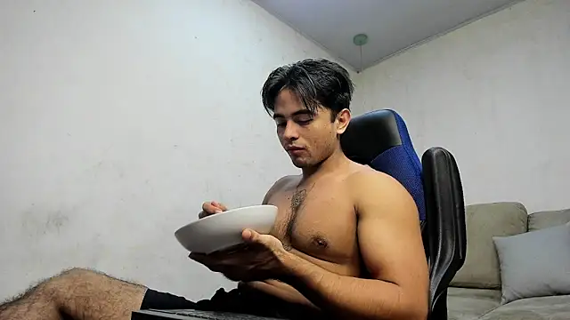 Snapshot of Bellion_grant chatting on September 14, 2025, 1:43 pm Bellion grant online show from September 14, 2025, 1:43 pm
