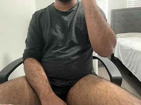 HothairyBoy2 online show from February 2, 2026, 5:55 pm