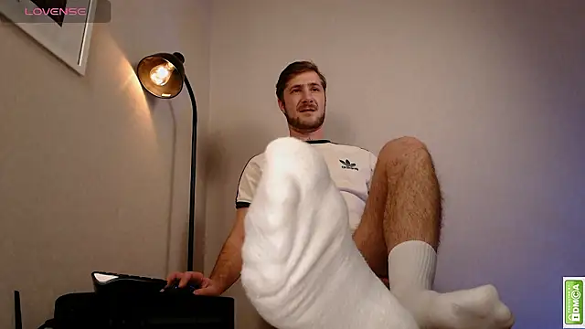 Mr At  online show from March 5, 2026, 9:16 am