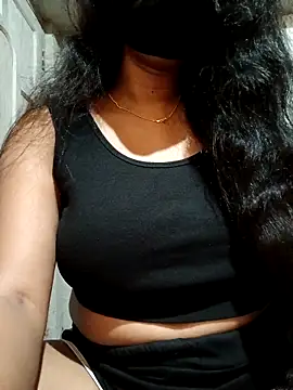 Snapshot of DiyaRoy49 chatting on November 19, 2025, 6:35 am DiyaRoy49 online show from November 19, 2025, 6:35 am