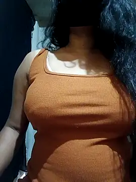 Snapshot of DiyaRoy49 chatting on January 8, 2026, 6:59 am DiyaRoy49 online show from January 8, 2026, 6:59 am