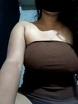 Snapshot of DiyaRoy49 chatting on February 11, 2026, 9:09 pm DiyaRoy49 online show from February 11, 2026, 9:09 pm