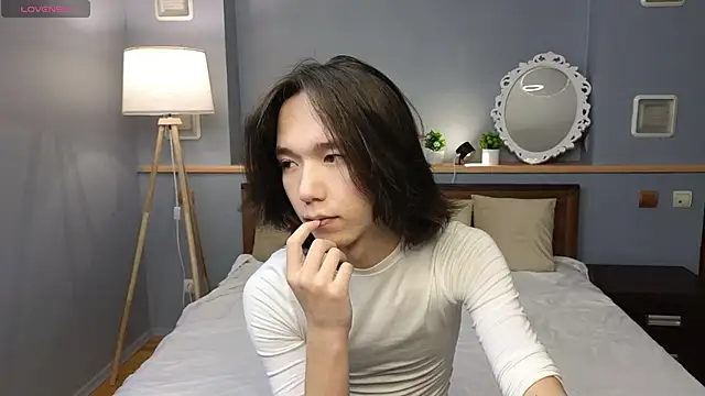 okerriella online show from October 8, 2025, 7:50 am