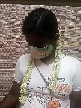 Snapshot of Tamil_Jillu chatting on September 11, 2025, 9:53 am Tamil Jillu online show from September 11, 2025, 9:53 am