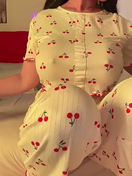 OnlyRima online show from September 16, 2025, 3:13 pm