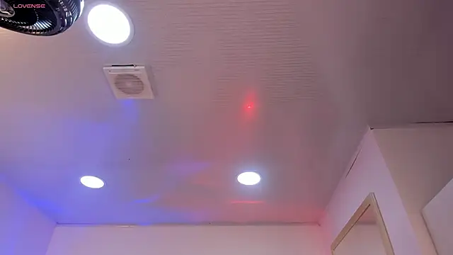 im Lorena online show from February 28, 2026, 7:59 pm