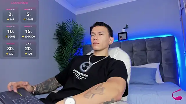 Thomas moon online show from March 29, 2026, 1:44 pm