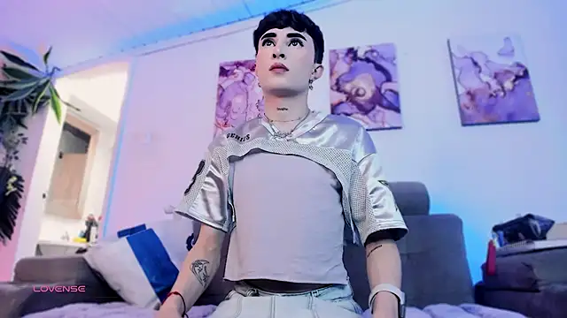 Snapshot of SebastianHilton chatting on February 7, 2026, 6:33 pm SebastianHilton online show from February 7, 2026, 6:33 pm