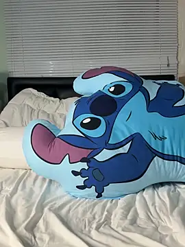 Nancymodel online show from October 31, 2025, 7:31 am