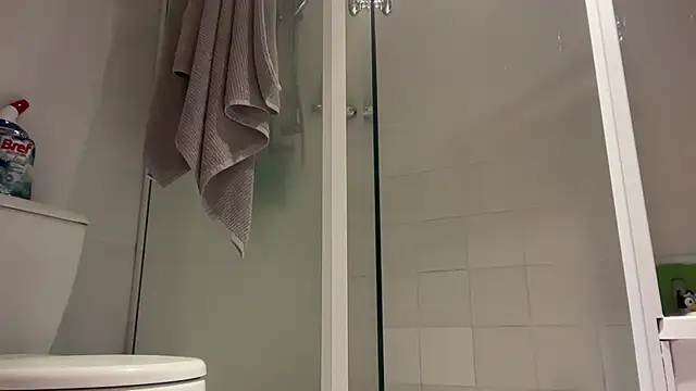 jamesgstsby22 online show from February 26, 2026, 4:33 am