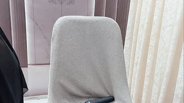 Shenlly online show from March 19, 2026, 1:31 am