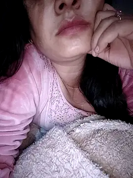 CUTE-PX online show from November 8, 2025, 10:48 am