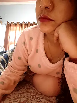 CUTE-PX online show from February 13, 2026, 5:25 am