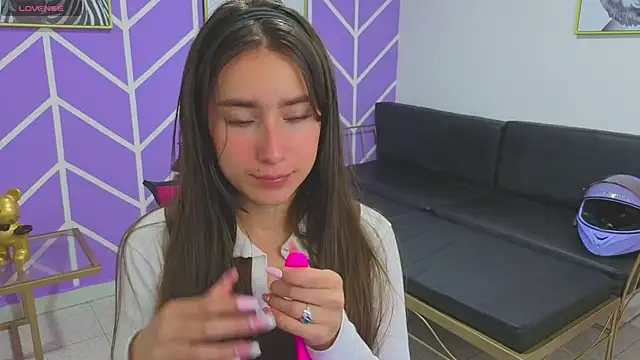 Adhara Kitten online show from March 16, 2026, 12:42 pm