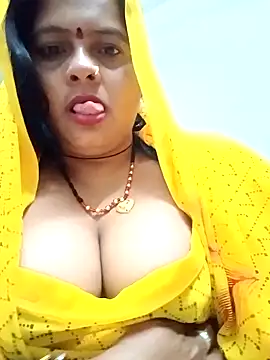 Hot komal1 online show from February 10, 2026, 8:46 pm