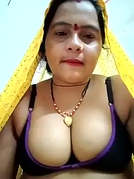 Hot komal1 online show from March 9, 2026, 8:13 pm