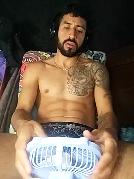 Alexsexygamer online show from December 14, 2025, 6:01 pm