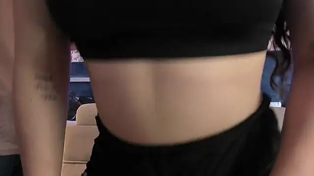 NickandAbby  online show from February 5, 2026, 7:51 pm