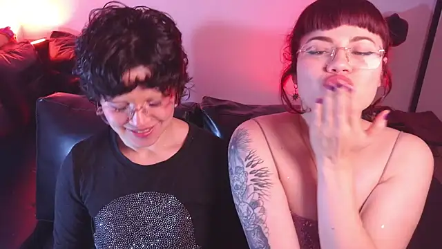 Snapshot of marsearth22_ chatting on November 9, 2025, 4:44 am marsearth22 online show from November 9, 2025, 4:44 am