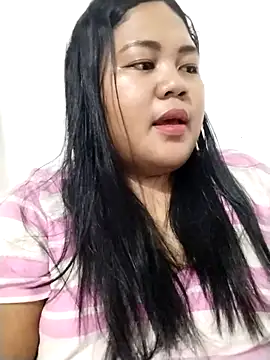 Snapshot of big_booty15 chatting on November 26, 2025, 1:45 pm big booty15 online show from November 26, 2025, 1:45 pm