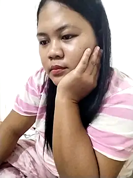 Snapshot of big_booty15 chatting on December 4, 2025, 9:56 pm big booty15 online show from December 4, 2025, 9:56 pm