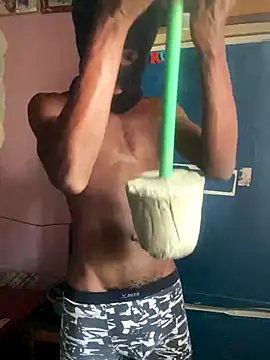 Snapshot of Jaydemasked chatting on November 4, 2025, 12:37 pm Jaydemasked online show from November 4, 2025, 12:37 pm